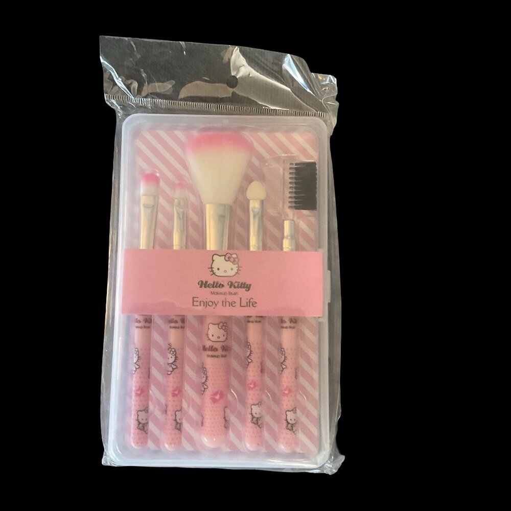 Hello Kitty Makeup Brushes